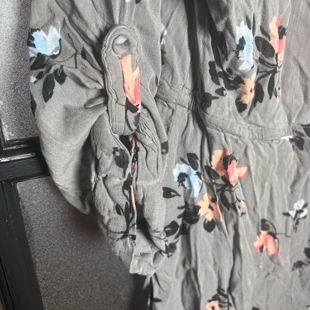 Torrid Floral Zip Front Dress Gray Long Sleeve Size 00 - Picture 5 of 9